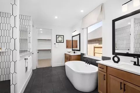 Bath - 407 Aztec Cave Dr, New Caney, TX 77357 photo 1 of 3