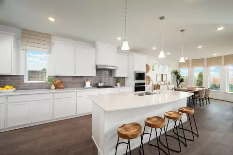 Kitchen - 407 Aztec Cave Dr, New Caney, TX 77357 photo 4 of 5