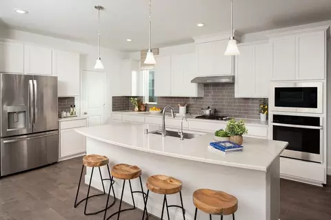 Kitchen - 407 Aztec Cave Dr, New Caney, TX 77357 photo 3 of 5