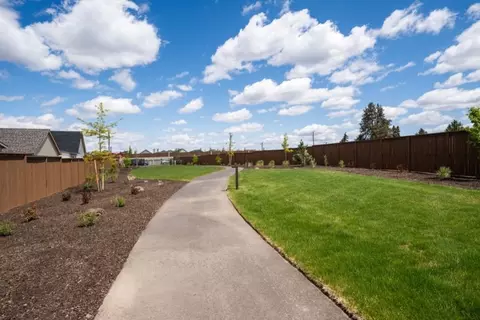 View/Area - 61124 NE Cobalt St, Bend, OR 97701 photo 2 of 4