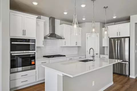 Kitchen - 13796 Daffodil Pt, Parker, CO 80134 photo 2 of 7