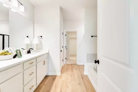 Entry Way - 102 Harveston Way, Scott, LA 70583 photo 1 of 2