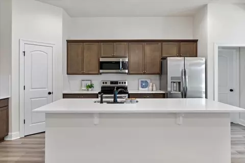 Kitchen - 800 Sumter Loop, Foley, AL 36535 photo 1 of 2