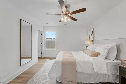 Bedroom - Theo Grey Ave, Duenweg, MO 64841 photo 6 of 9