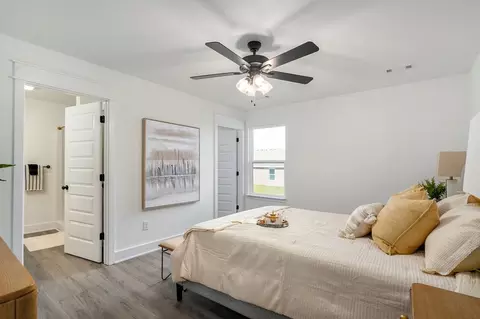 Bedroom - Theo Grey Ave, Duenweg, MO 64841 photo 9 of 9