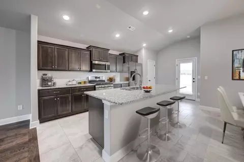 Kitchen - Theo Grey Ave, Duenweg, MO 64841 photo 3 of 6