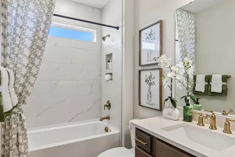 Bath - 384 Conifer Ln, Ball Ground, GA 30107 photo 1 of 7