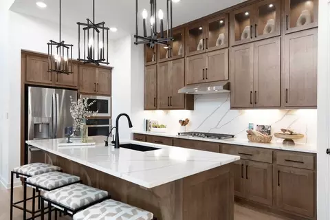 Kitchen - 317 Vale Run, Kyle, TX 78640 photo 8 of 9