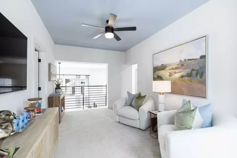 Entry Way - 317 Vale Run, Kyle, TX 78640 photo 6 of 7