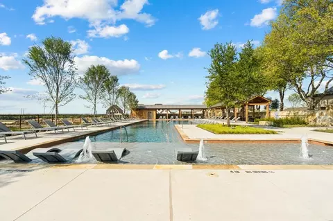 Exterior - 1807 Hillside Stroll Dr, Lavon, TX 75166 photo 5 of 7