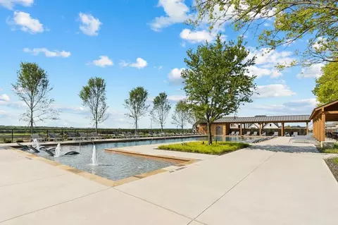 Exterior - 1807 Hillside Stroll Dr, Lavon, TX 75166 photo 6 of 7