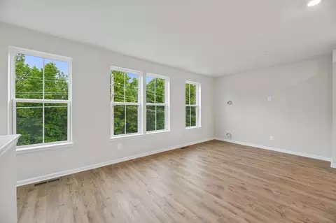 Living - 9714 Gaelic Pl, Waldorf, MD 20601 photo 4 of 6