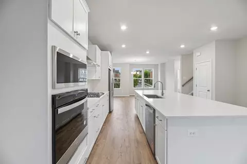 Kitchen - 9714 Gaelic Pl, Waldorf, MD 20601 photo 2 of 10