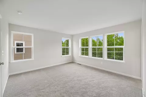 Bedroom - 9714 Gaelic Pl, Waldorf, MD 20601 photo 1 of 21