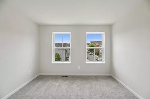Bedroom - 9714 Gaelic Pl, Waldorf, MD 20601 photo 7 of 21