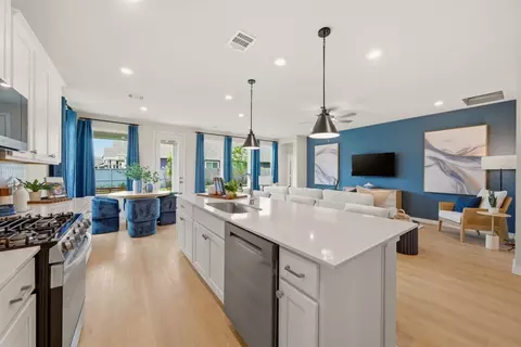 Kitchen - 8403 Shyleaf Ct, Fulshear, TX 77441 photo 4 of 4