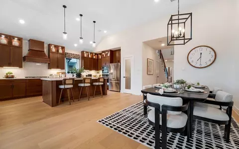 Dining - 274 Rubber Tree Way, Buda, TX 78610 photo 9 of 10