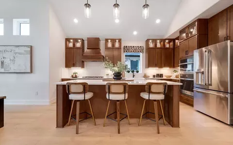 Kitchen - 274 Rubber Tree Way, Buda, TX 78610 photo 9 of 17
