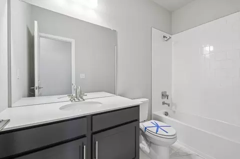 Bath - 348 Rustic Barn Ln, Berthoud, CO 80513 photo 1 of 8