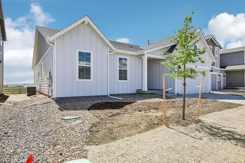 Exterior - 348 Rustic Barn Ln, Berthoud, CO 80513 photo 3 of 13