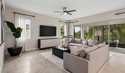 Living - 2029 Hammock Trace Dr, Parrish, FL 34219 photo 2 of 2