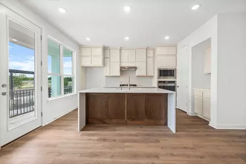 Kitchen - 6121 Mcmurtry St, Austin, TX 78747 photo 1 of 2