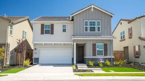 1240 N Robiolo Ln, Mountain House, CA 95391