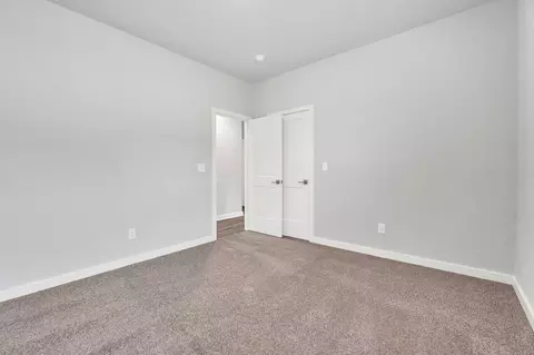 Bedroom - 94 Jacoby Dr, Fairburn, GA 30213 photo 6 of 11