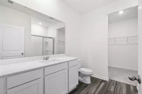 Bath - 531 Castillo Dr, Loris, SC 29569 photo 1 of 3