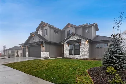 Exterior - 2230 N Peakhurt Ave, Kuna, ID 83634 photo 6 of 12