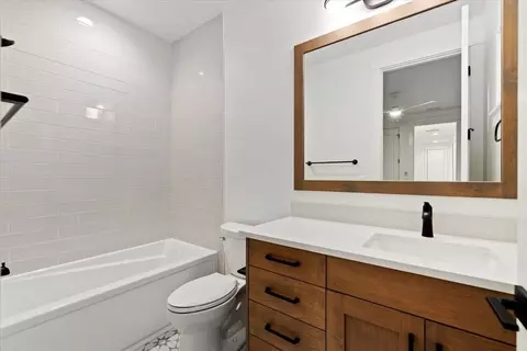 Bath - 2230 N Peakhurt Ave, Kuna, ID 83634 photo 6 of 6