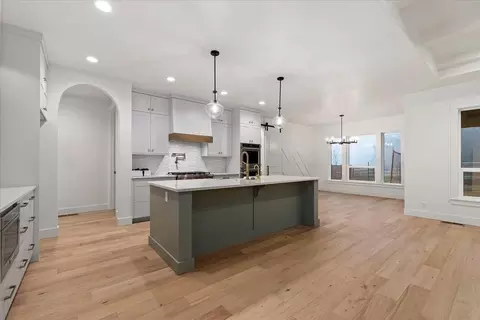 Kitchen - 2230 N Peakhurt Ave, Kuna, ID 83634 photo 1 of 7