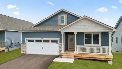 1686 Zumbro Ave, Shakopee, MN 55379