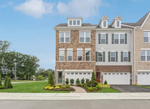 3156 Icehouse Pl, Bryans Road, MD 20616