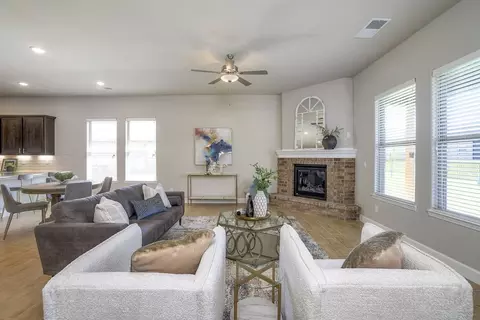 Living - 25490 84th St, Lenexa, KS 66227 photo 2 of 5