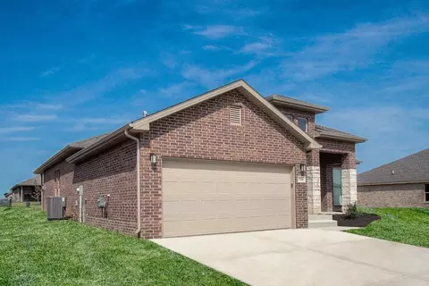 Exterior - 25490 84th St, Lenexa, KS 66227 photo 2 of 8