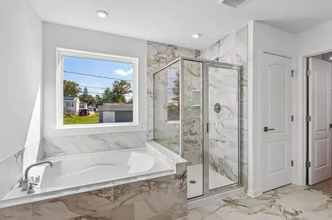 Bath - 4034 Millner Rd, Nottingham, MD 21236 photo 2 of 4