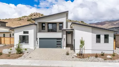 1075 Udowski Ct, Reno, NV 89523