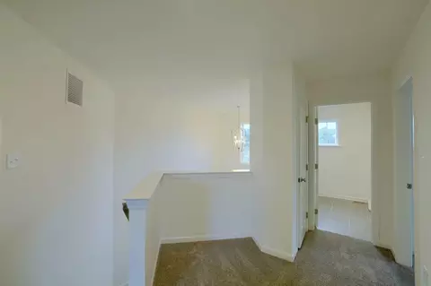 Entry Way - 333 Amber Dr, Lititz, PA 17543 photo 2 of 13