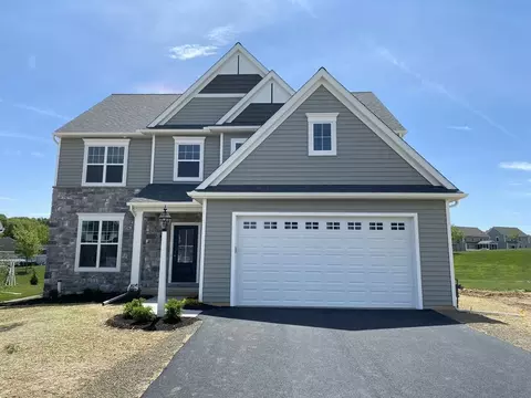 Exterior - 333 Amber Dr, Lititz, PA 17543 photo 5 of 24