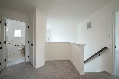 Entry Way - 333 Amber Dr, Lititz, PA 17543 photo 12 of 13