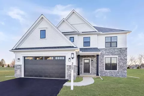 Exterior - 333 Amber Dr, Lititz, PA 17543 photo 22 of 24