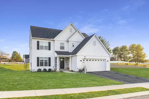 Exterior - 333 Amber Dr, Lititz, PA 17543 photo 3 of 24