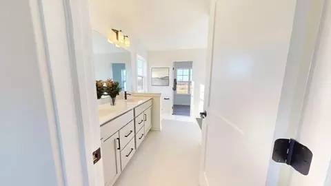 Bath - 333 Amber Dr, Lititz, PA 17543 photo 4 of 10