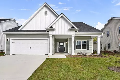 822 Red Sky Dr NE, Winnabow, NC 28479