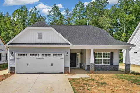 822 Red Sky Dr NE, Winnabow, NC 28479