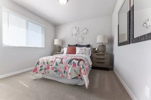 Bedroom - 1200 S 32nd Ave, Cornelius, OR 97113 photo 1 of 6