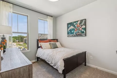 Bedroom - 7049 Gladebrook Rd, Brandywine, MD 20613 photo 3 of 10
