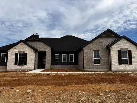 142 Pheasant Run Dr, New Fairview, TX 76078