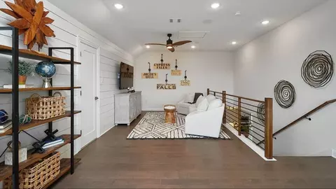 Entry Way - 123 Constitution Way, Kyle, TX 78640 photo 2 of 2